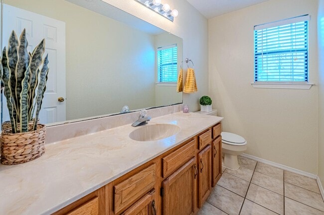 Building Photo - 7725 Pinewood Dr NW