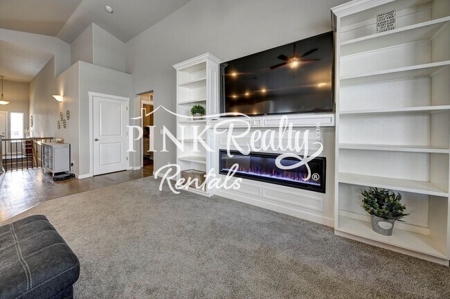 Building Photo - 1407 Grand Overlook St