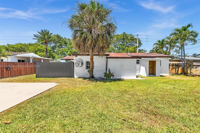Building Photo - 11790 SW 34th St