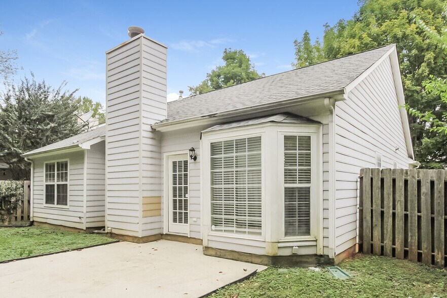 Building Photo - 10509 Brawley Ln