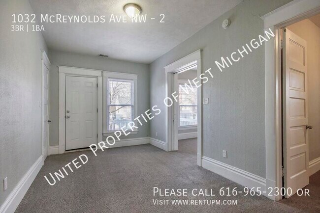 Building Photo - 1032 Mc Reynolds Ave NW