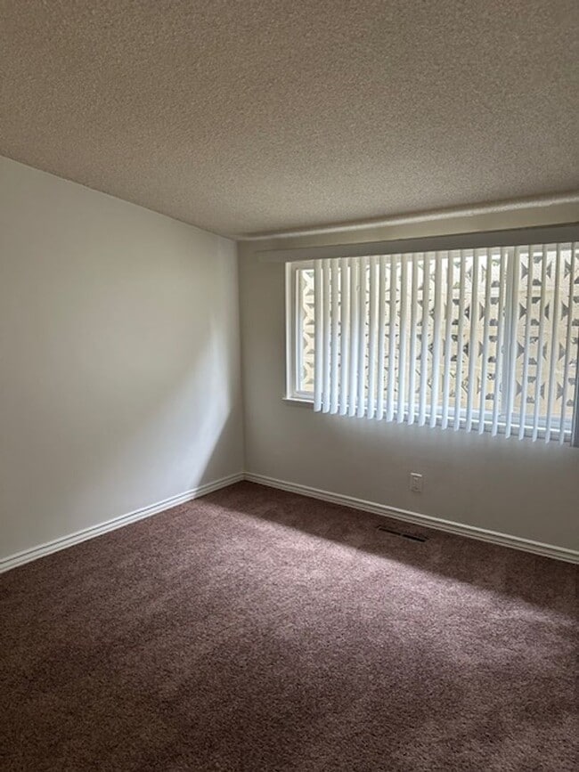 Building Photo - RANCHO PALOS VERDES 3 BDRM/2 BATH HOME FOR LEASE!