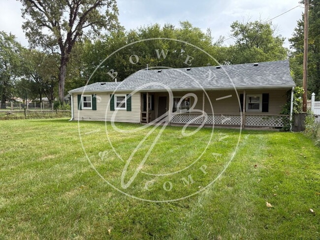 Building Photo - 3-Bedroom South Toledo Home with 2 Full Ba...