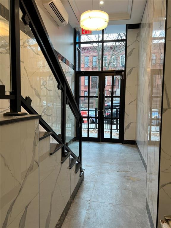 Building Photo - 163 MacDougal St