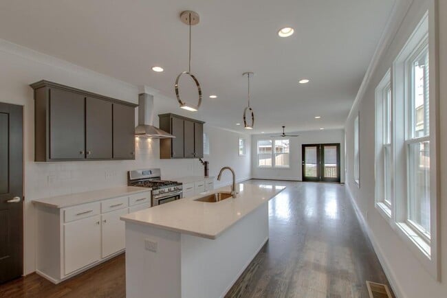 Building Photo - Awesome 4BR/3BA home located in one of Nashville’s hottest neighborhoods — The Nations!