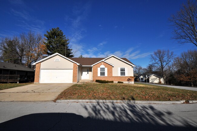 Building Photo - 1234 Sandstone Terrace