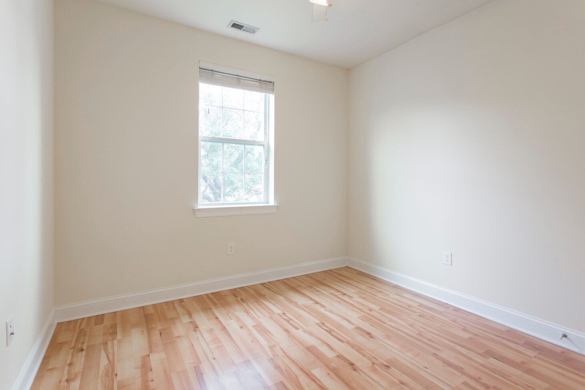 Building Photo - 1933 N 7th St