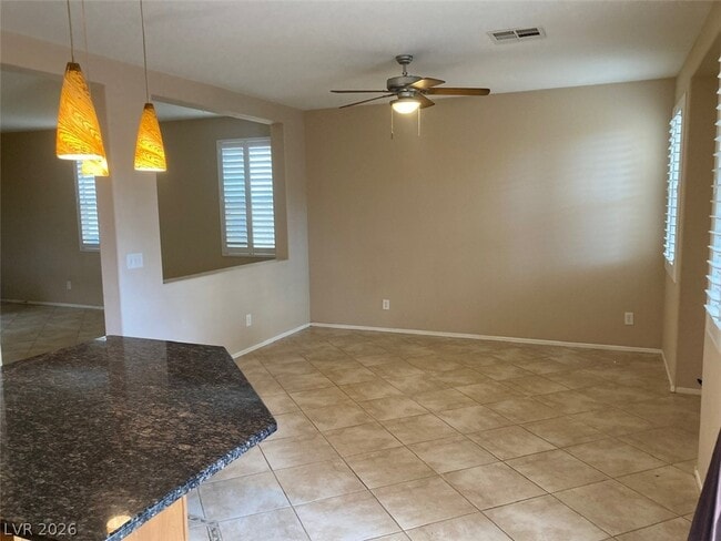 Building Photo - 11825 Newport View St