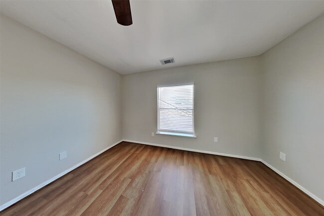 Building Photo - 20422 Eagle Nest Ct