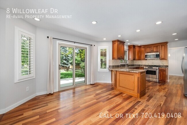 Building Photo - 8 Willowleaf Dr