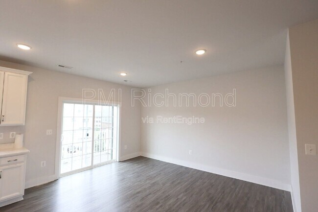 Building Photo - 4344 Bon Secours Pkwy