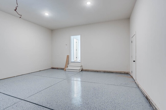 Building Photo - 3554 N Tyler Ct