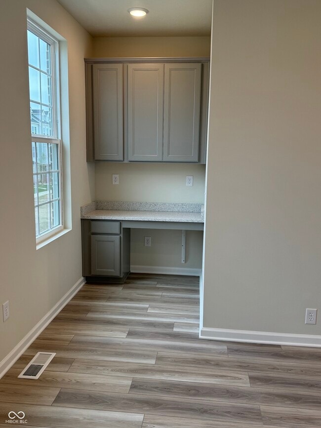 Building Photo - 14548 Elsmere Ln