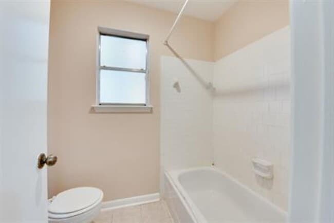 Building Photo - 15114 Mira Vista Dr