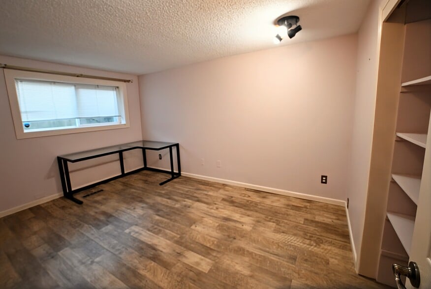 2nd bedroom - 3711 26th Pl W