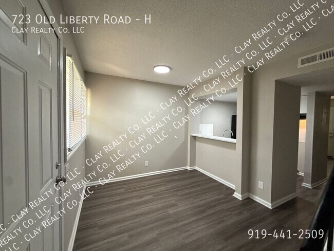 Building Photo - 723 Old Liberty Rd