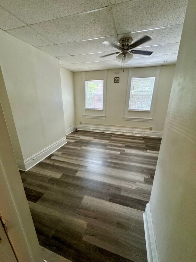 Building Photo - 1509 Hatteras St