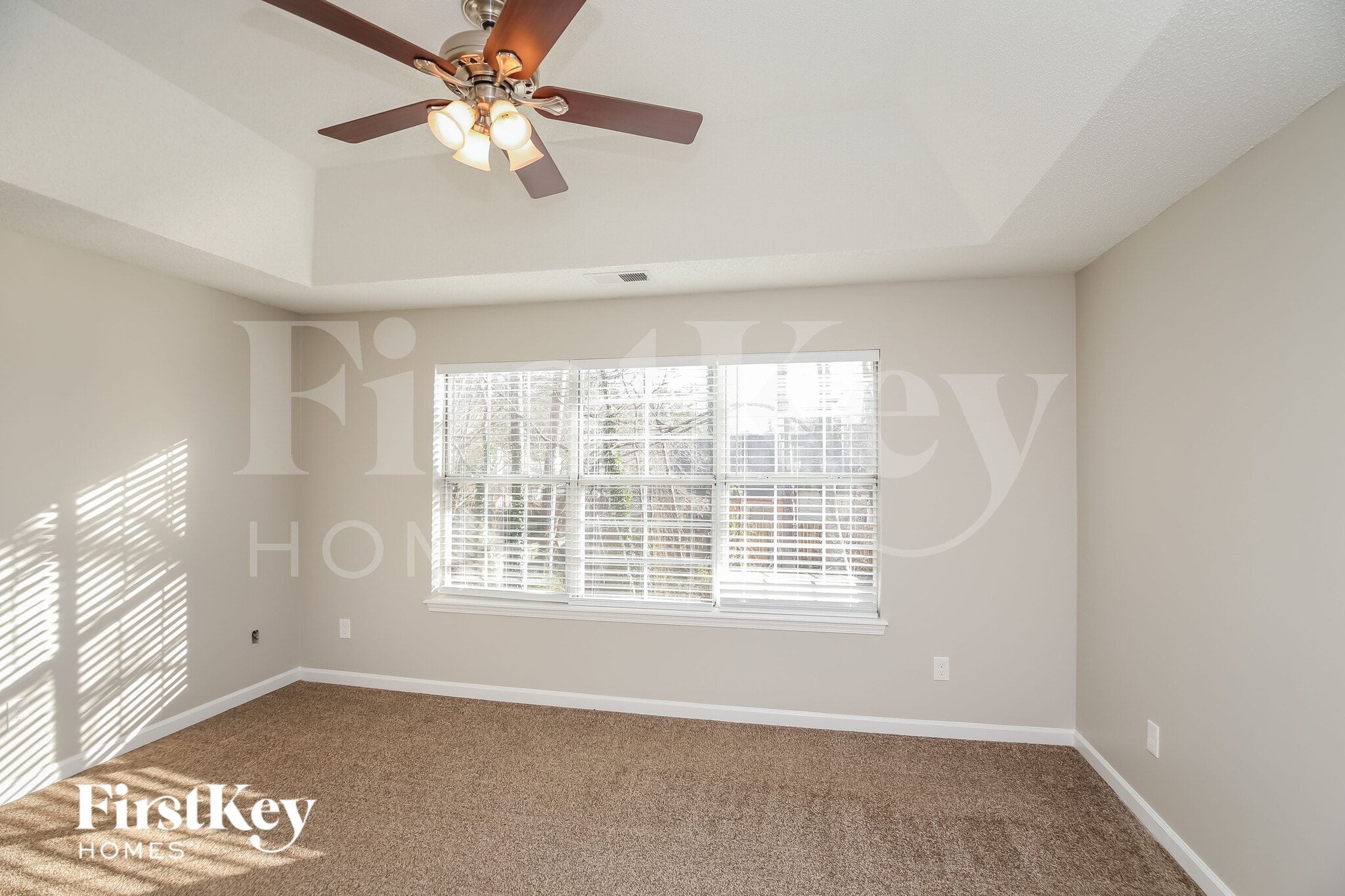 Building Photo - 1404 Chapel Hill Ln SW