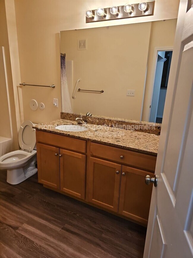 Building Photo - 1241 Strassner Dr