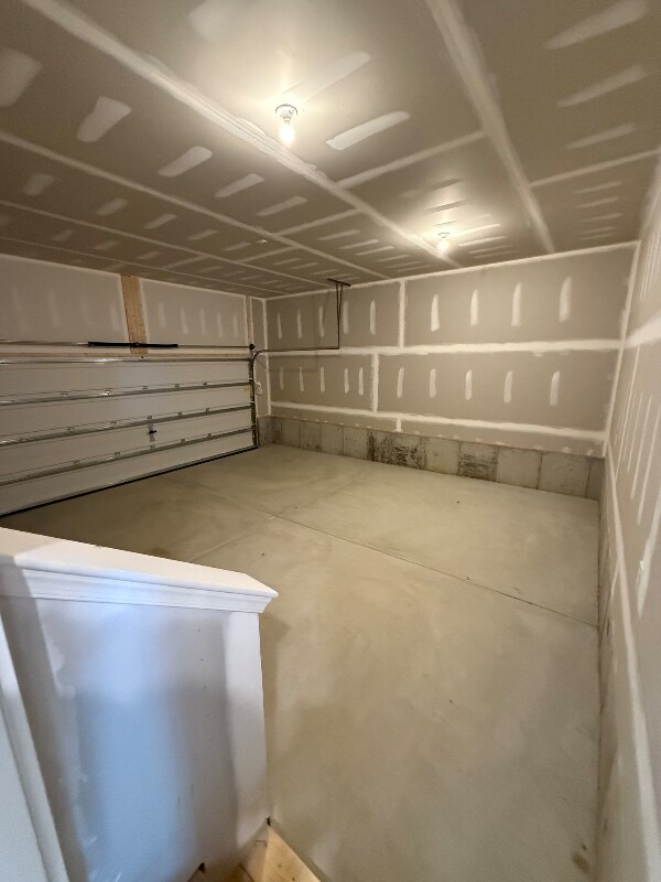 Building Photo - 212 Daytona Rd