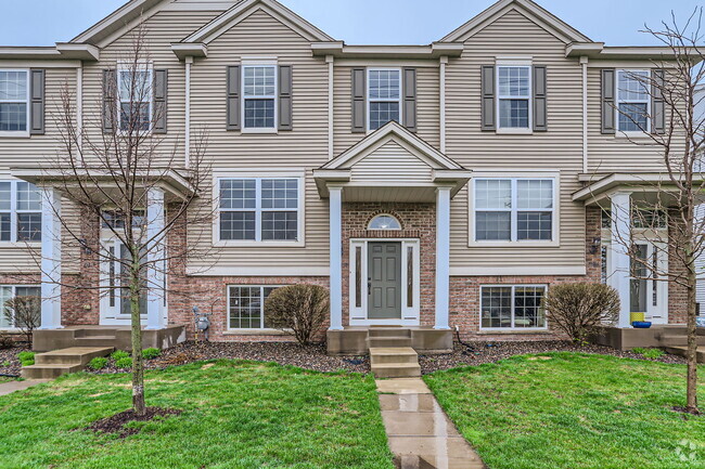 Building Photo - 15150 Fanning Dr N
