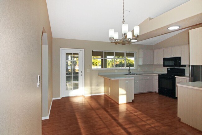 Building Photo - North Port Annual Home for Rent