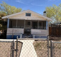 Building Photo - 116 Princeton Dr SE