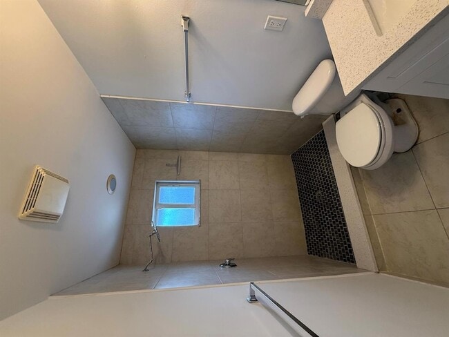 Building Photo - 3134 Coral Ridge Dr