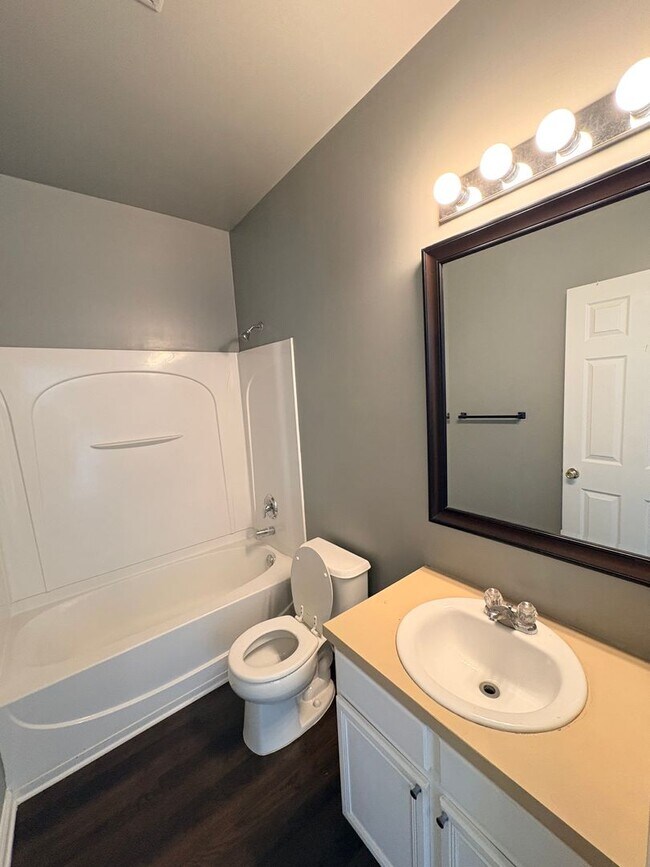 Building Photo - Welcome to Bluffton Park