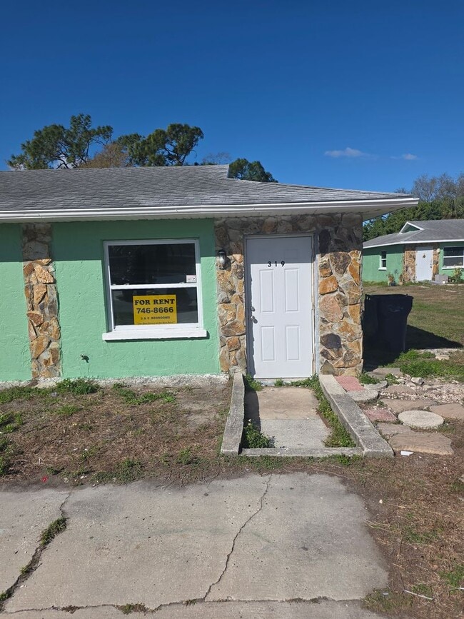 Building Photo - 3/2 DUPLEX