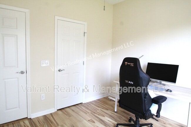 Building Photo - 13364 Beach Blvd