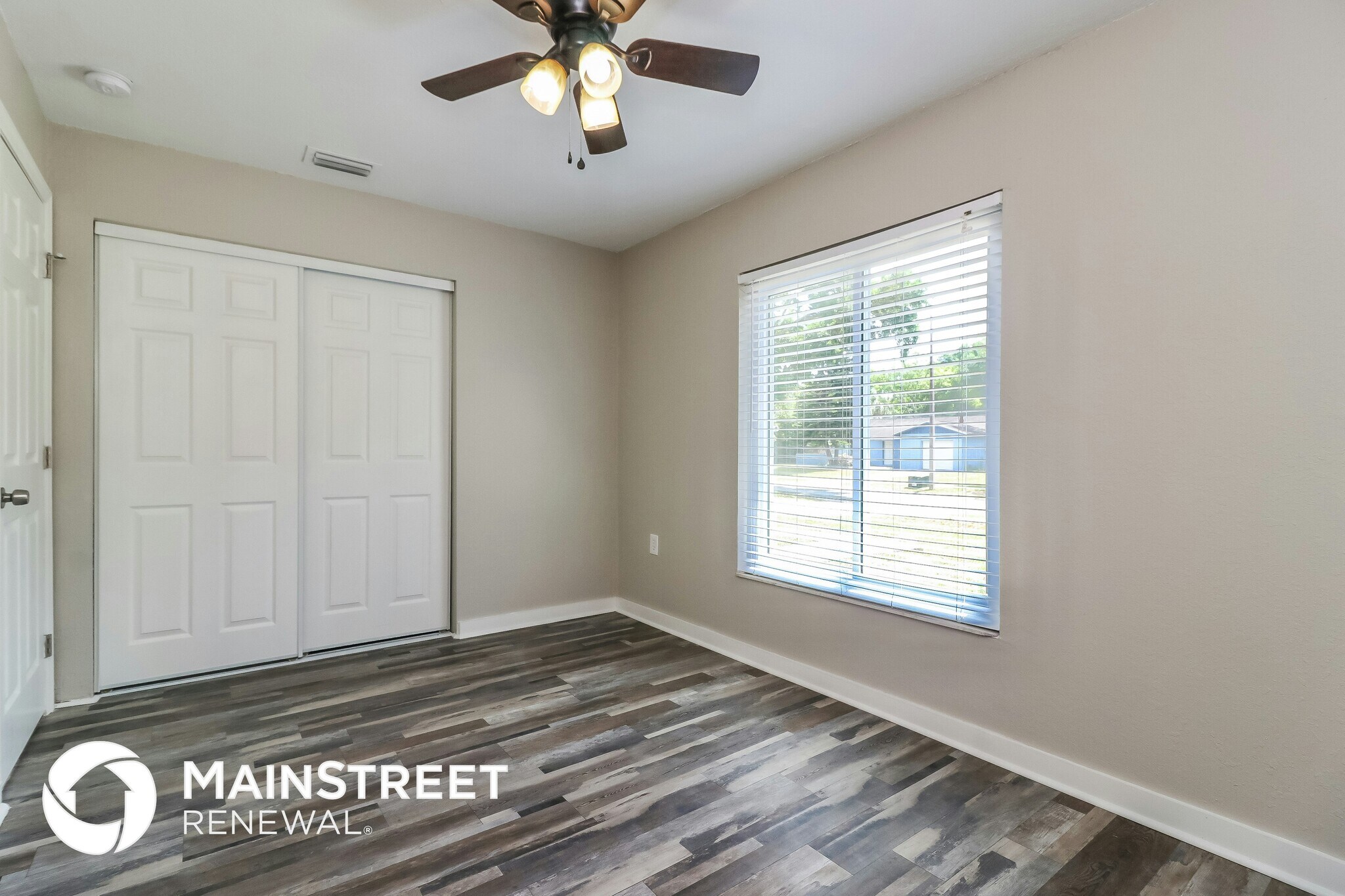 Building Photo - 209 Ravenway Dr