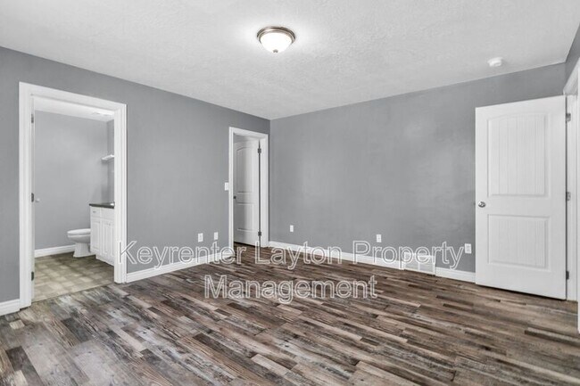 Building Photo - 138 Sam Gates Rd