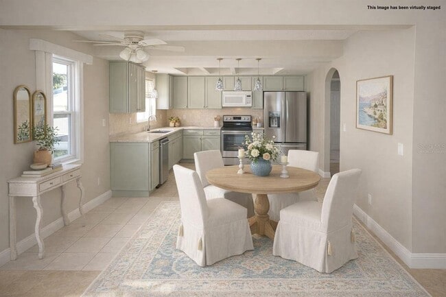 Building Photo - 6525 Manila Palm Way