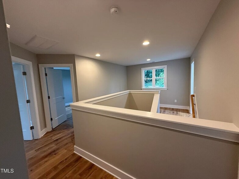 Building Photo - 509 Olive Branch Rd