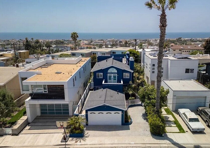 Building Photo - 1259 Bonnie Brae St