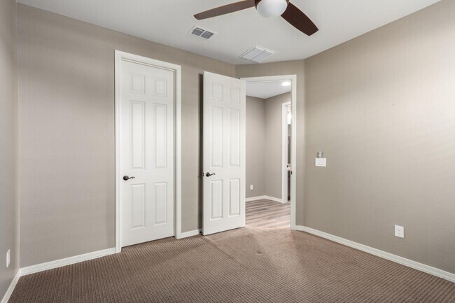 Building Photo - 27025 N 69th Ln