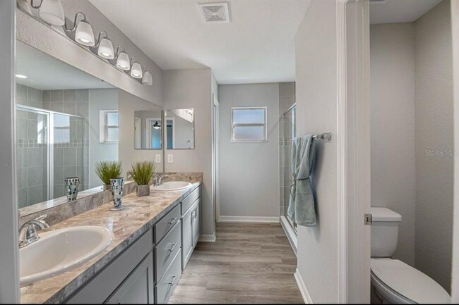 Building Photo - 378 Pentas Ln