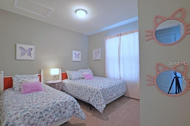 Building Photo - 6095 Broad Oak Dr