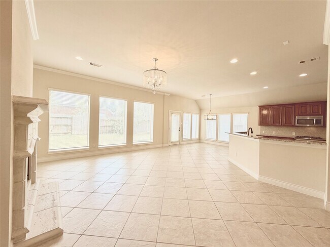 Building Photo - 22015 Rustic Canyon Ln