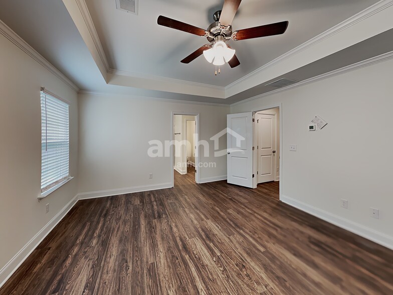 Building Photo - 625 Woodall Rd