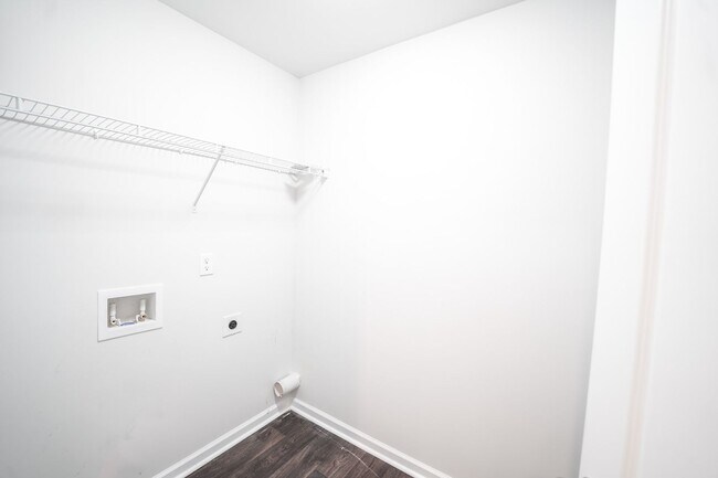 Building Photo - Coming Available!