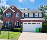 Building Photo - 10460 Dogwood Dr