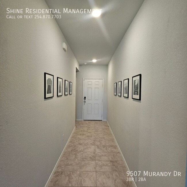Building Photo - 9507 Murandy Dr