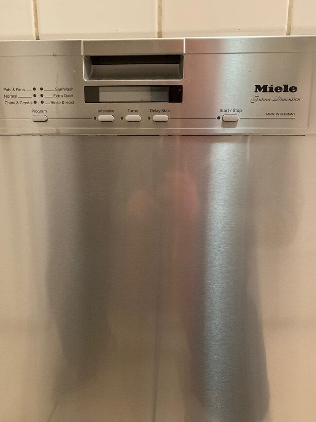 Building Photo - 823 Gilchrist Walkway