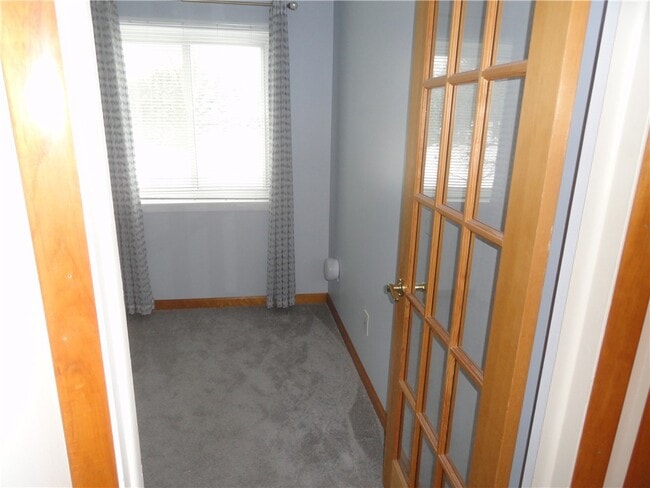 Building Photo - 206 Greenway Blvd