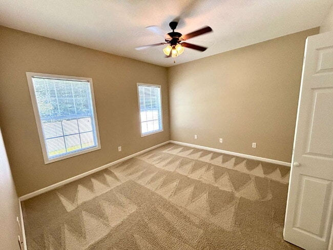 Building Photo - FOR RENT in Enterprise, AL!!