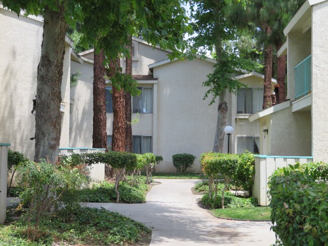 Building Photo - 6152 Stanton Ave