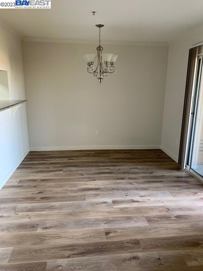 Building Photo - 805 Watson Canyon Ct