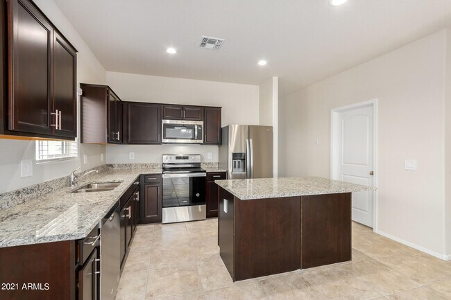 Building Photo - 36071 Seville Dr